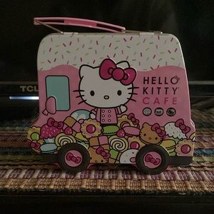 Hello kitty lunch box, super cute, it’s small in length but pretty deep.